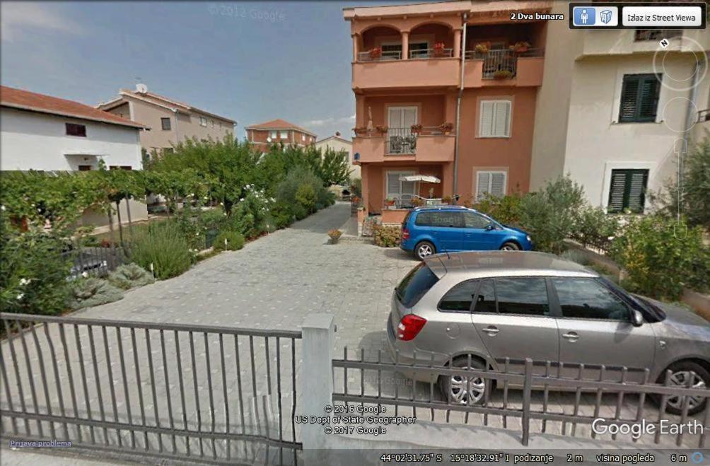 Apartments Juran Sukošan מראה חיצוני תמונה