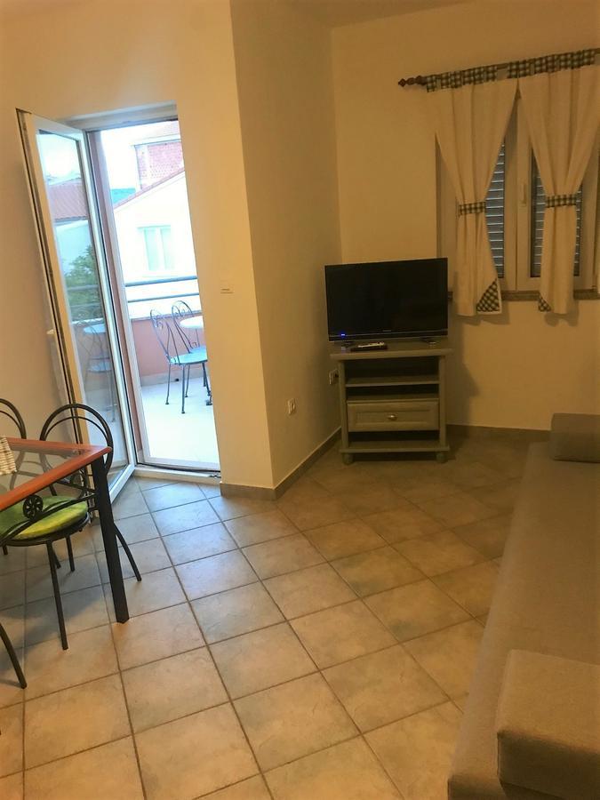 Apartments Juran Sukošan מראה חיצוני תמונה
