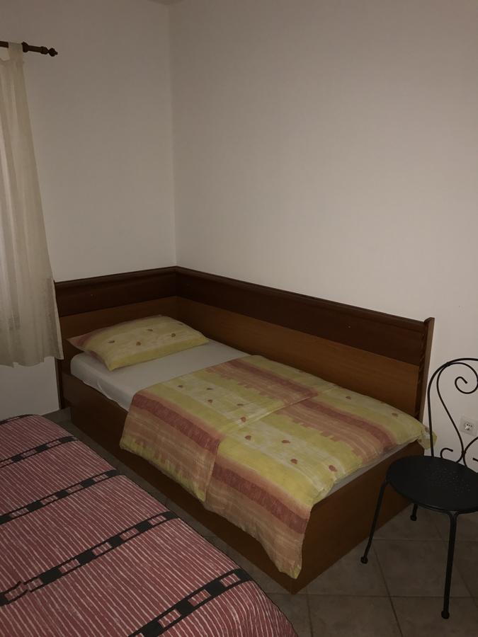 Apartments Juran Sukošan מראה חיצוני תמונה