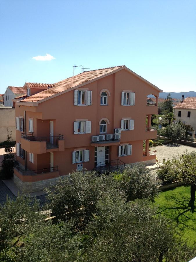 Apartments Juran Sukošan מראה חיצוני תמונה